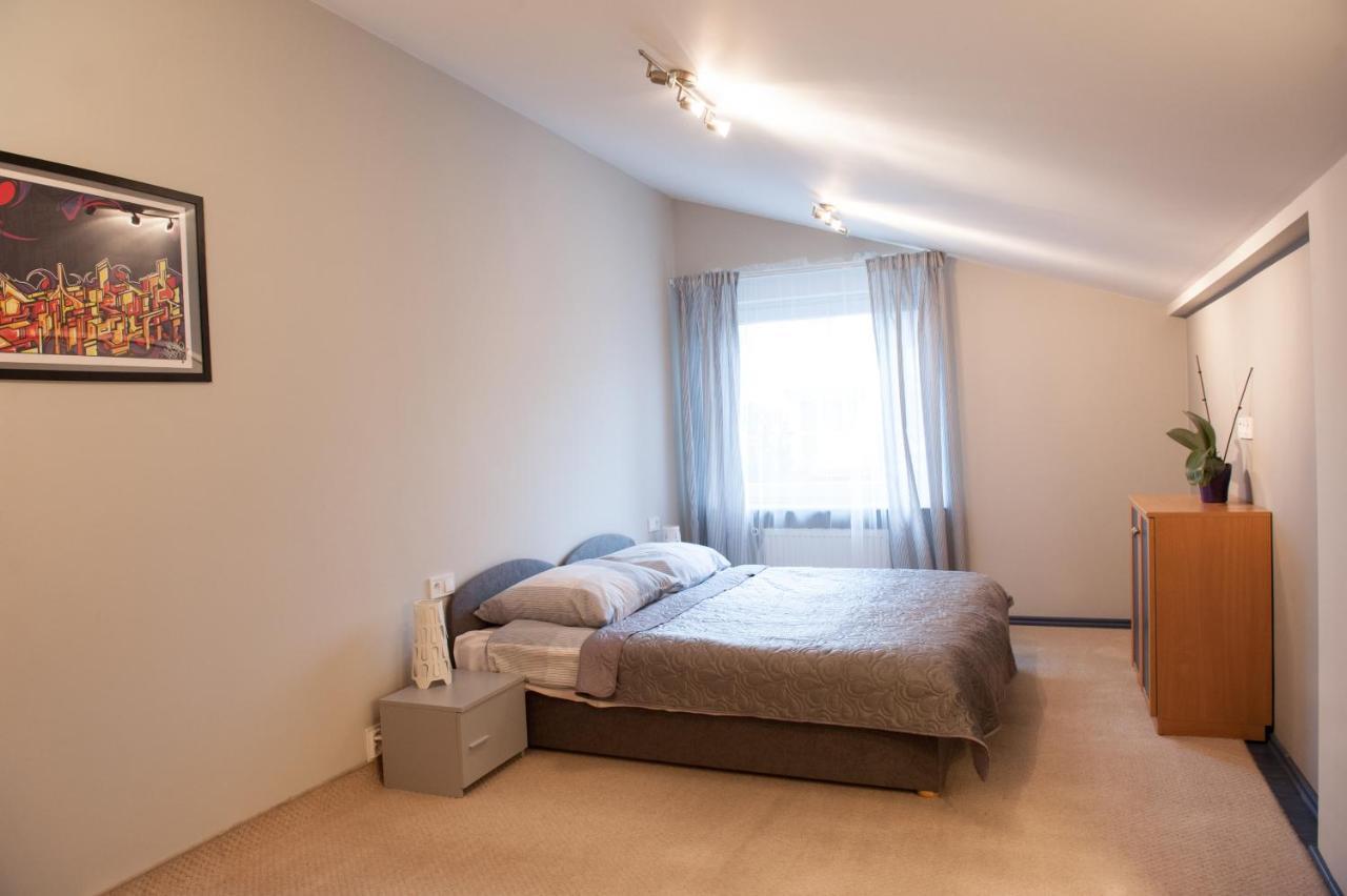罗兹Duplex Apartament Baluty公寓 外观 照片